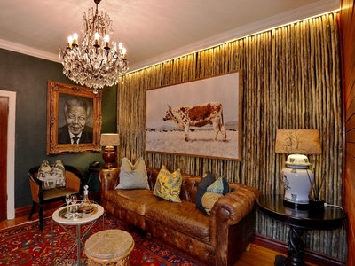 Madiba Luxury Suite