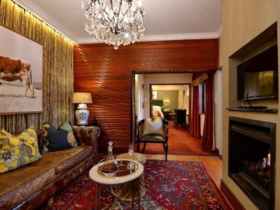 Madiba Luxury Suite