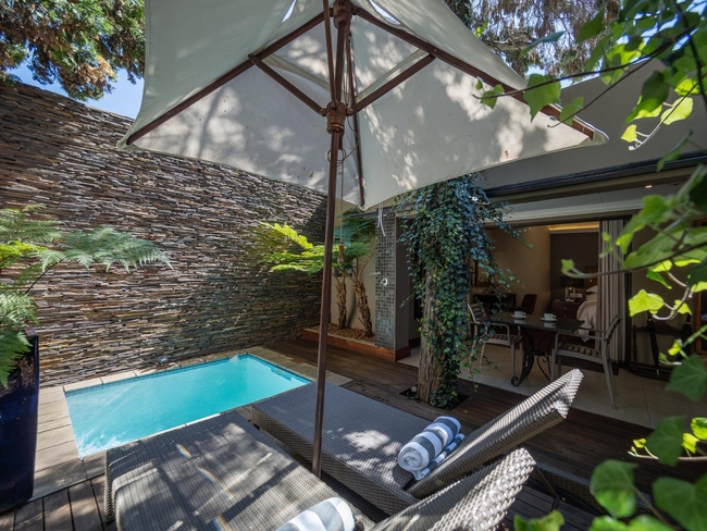 Pool Villa