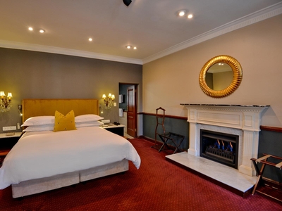 One Bedroom Luxury Suite