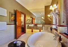 Luxury Suite with Private Jacuzzi