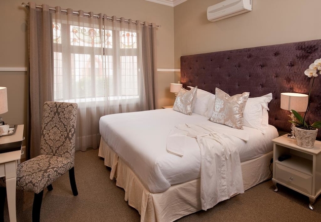 Luxury Room (Shower)