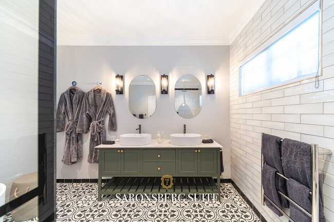 Saronsberg Suite