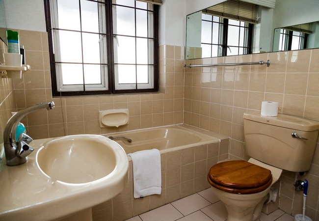 Apartment 4