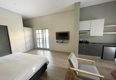 Sandton Self Catering