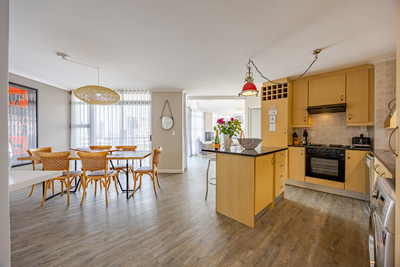 Exclusive Use Holiday Apartment