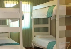 Standard Family Bunk Bed Room