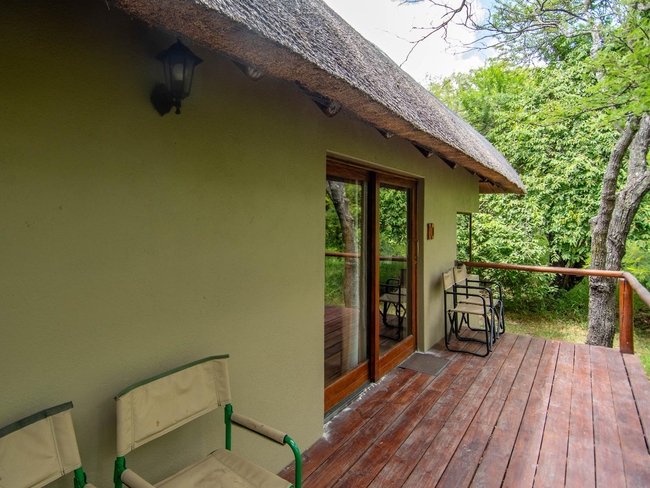 Luxury Honeymoon Suite