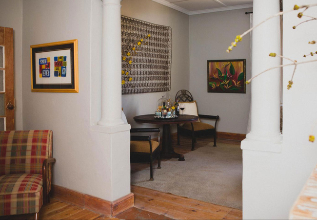 Three Birds Country House