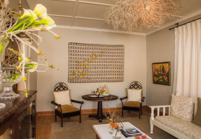 Three Birds Country House