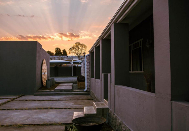 Three Birds Country House