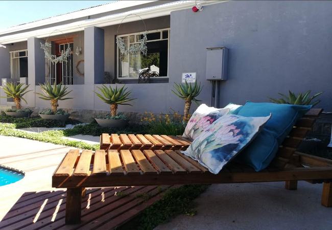 Three Birds Country House