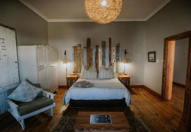 Twin/Double Room Twin Shower