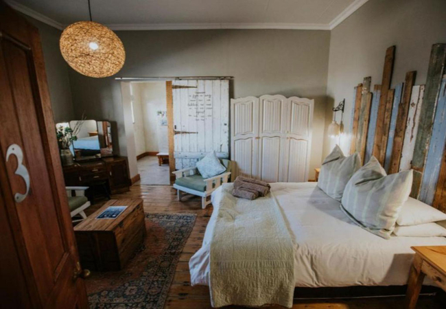 Twin/Double Room Twin Shower