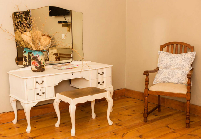 Double Room Tub and Twin Shower