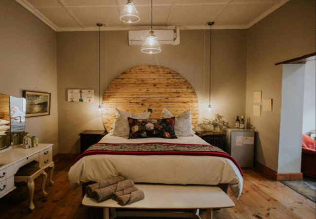 Double Room Tub and Twin Shower