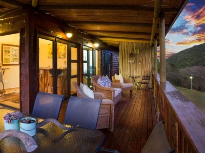 Thunzi Bush Lodge