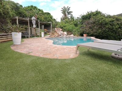Thunzi Bush Lodge