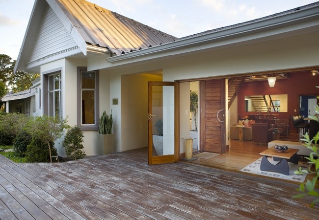 Tides End Manor House