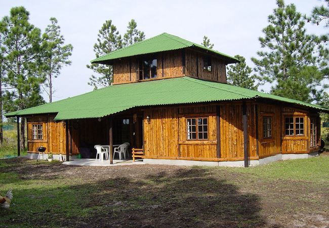 12 sleeper self catering cottage