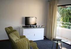 Room 9 - Self-Catering Unit 
