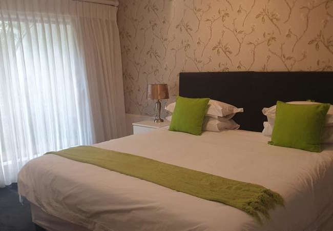 Room 11- Self-Catering Aparrtment