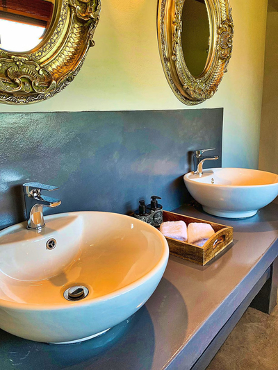 Tshikwalo Game Lodge