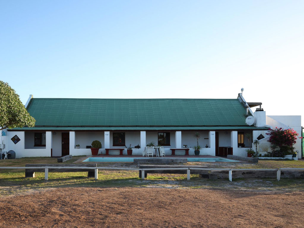 Tula Guest Farm House