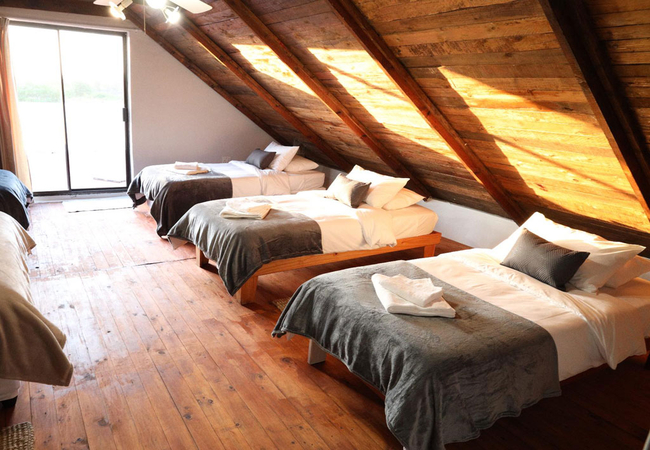 Tula Guest Farm House