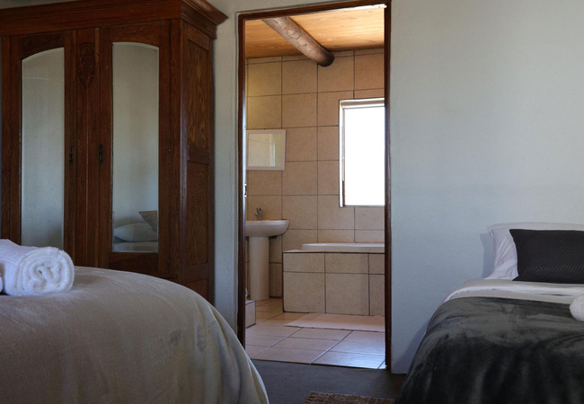 Tula Guest Farm House