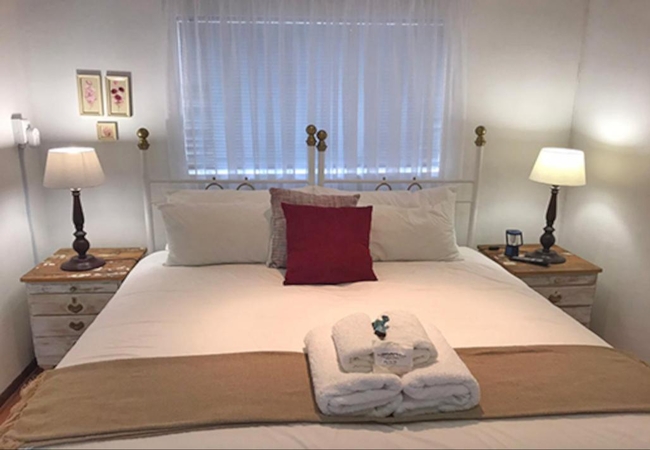 Twin Room (Shower only)