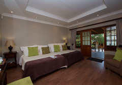 Tuskers Lodge B&B