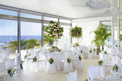 The Twelve Apostles Hotel & Spa