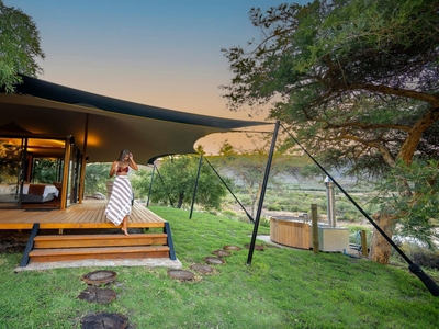 Crux Hideaway (2 Sleeper)