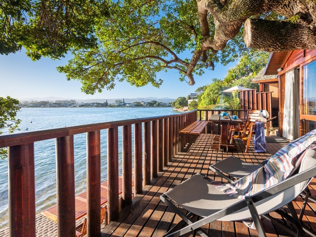 Under Milkwood Chalets