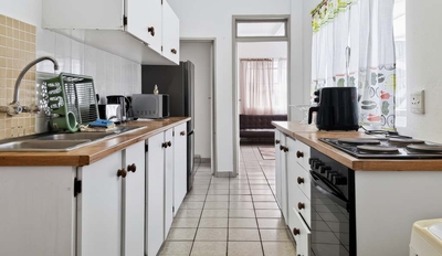Uvongo Square 26