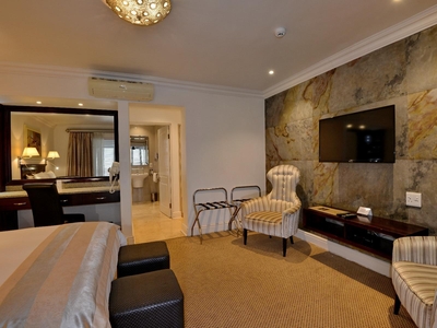 Luxury 5 Star Suite #1