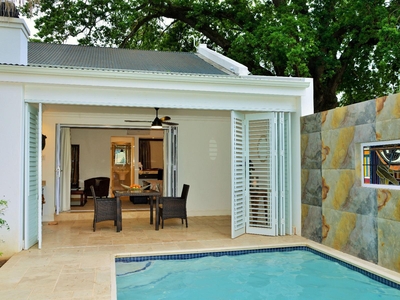 Luxury 5 Star Suite #1