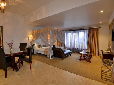 Presidential Honeymoon Suite