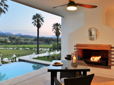 Presidential Honeymoon Suite