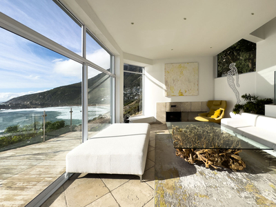 Villa On The Rocks
