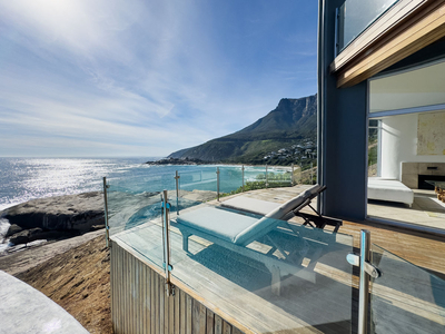 Villa On The Rocks