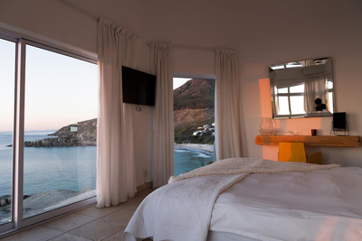 Villa On The Rocks