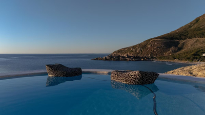 Villa On The Rocks