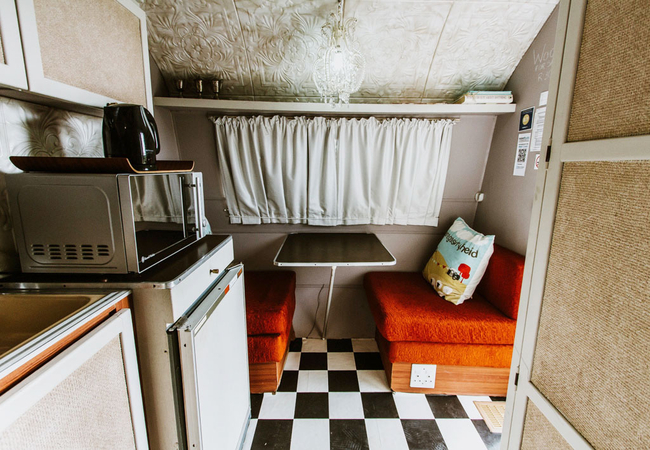 Vintage Queen Caravan