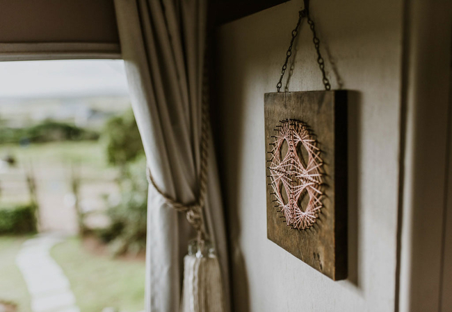 Vintage Queen Caravan