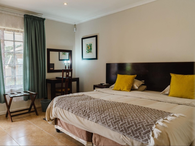 VJ's Guesthouse