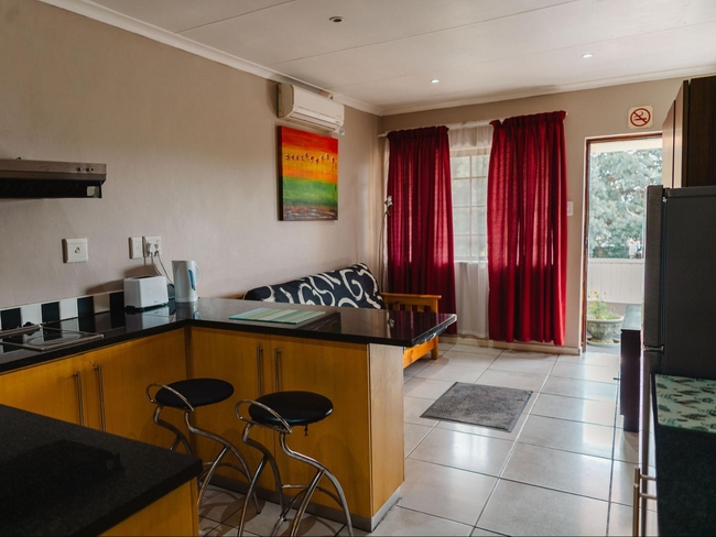 VJ's Guesthouse
