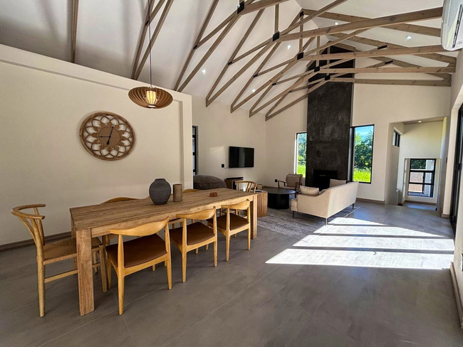 Wabi Sabie River House