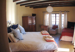 Bushwillow Cottage 3 beds downstairs